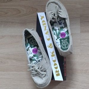 Rock & Candy Shoes Women's Tan Burlap Size 8.5 NWB